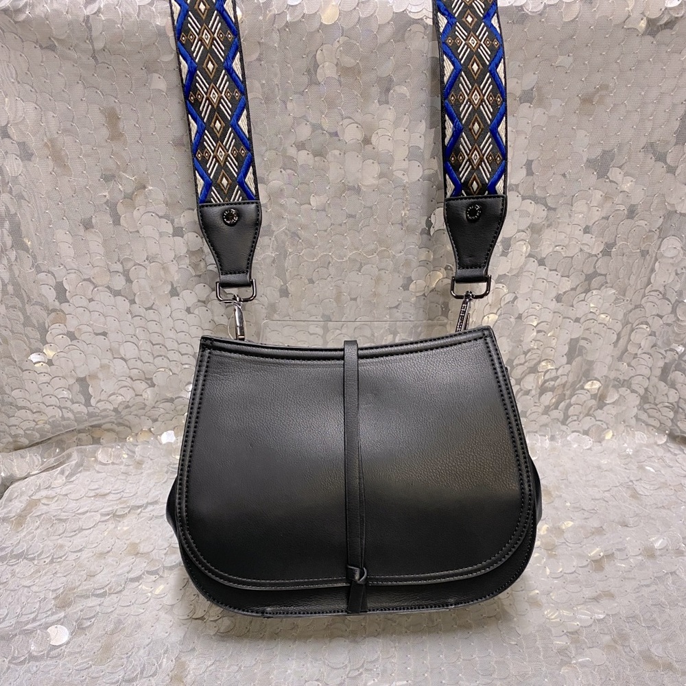 Steve Madden “Bstaged”